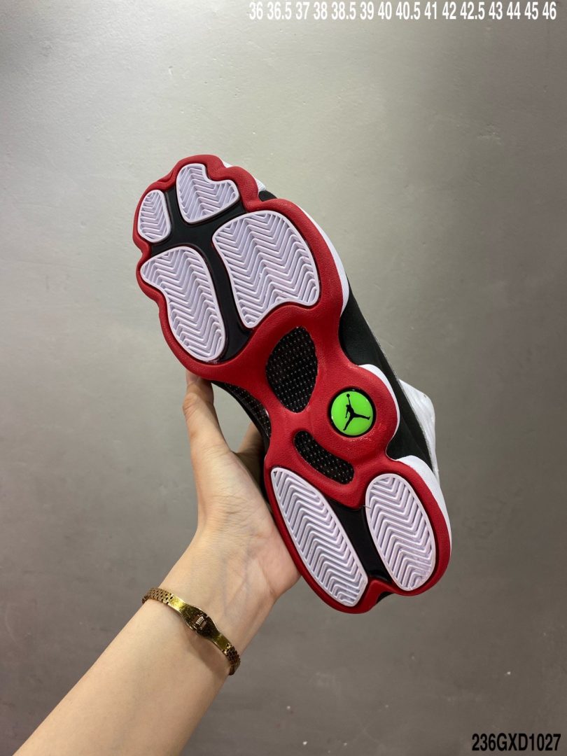 熊猫, Jordan 13, Jordan, He Got Game, Air Jordan 13, Air Jordan 1, Air Jordan - Air Jordan 13 “He Got Game” 熊猫采用黑白双色皮革拼接的鞋身搭配豹掌造型的外底