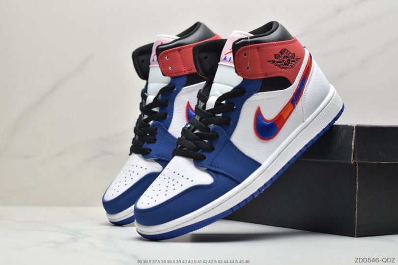 联名, 篮球鞋, Swoosh, Jordan, Aj1, Air Jordan 1 Mid, Air Jordan 1, Air Jordan - 乔丹中帮 AJ1 红蓝色刺绣 Air Jordan 1 Mid 蓝幻勾彩色刺绣鞋头白蓝拼接篮球鞋