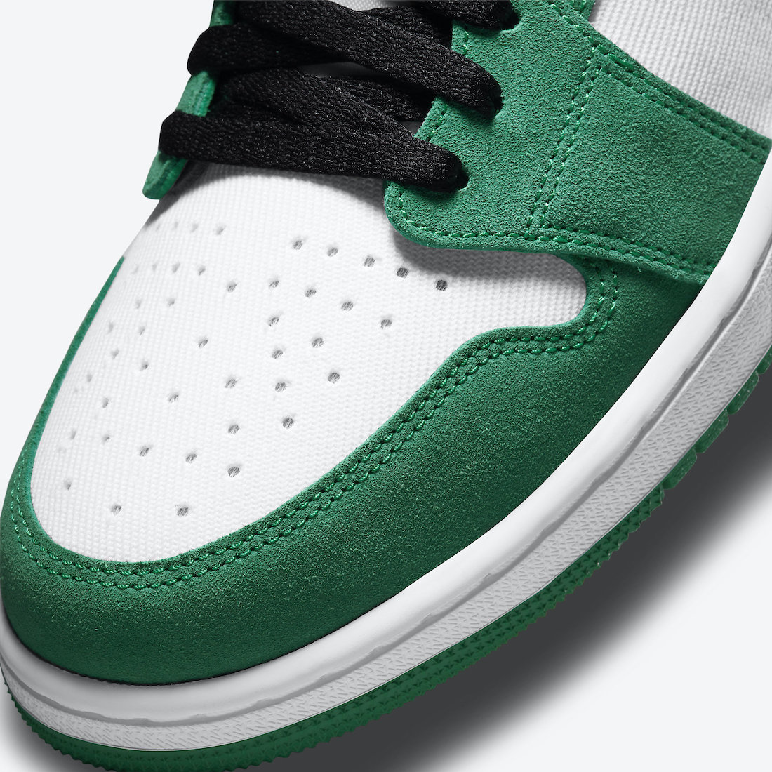 Air-Jordan-1-Zoom-CMFT-Stadium-Green-CT0978-300-Release-Date-Price-6