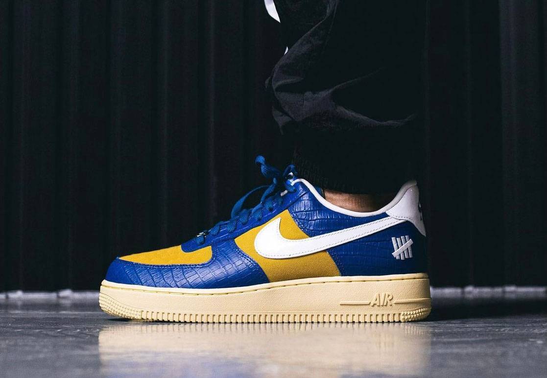 Undefeated-Nike-Air-Force-1-Low-Dunk-vs-AF1-Pack-Release-Date-On-Feet