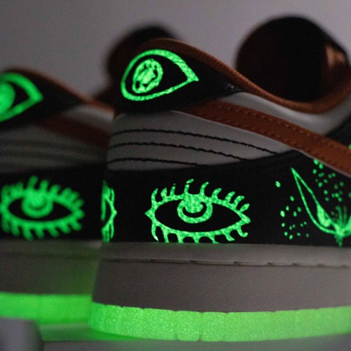 nike-dunk-low-halloween-2021-DD3357-100-11