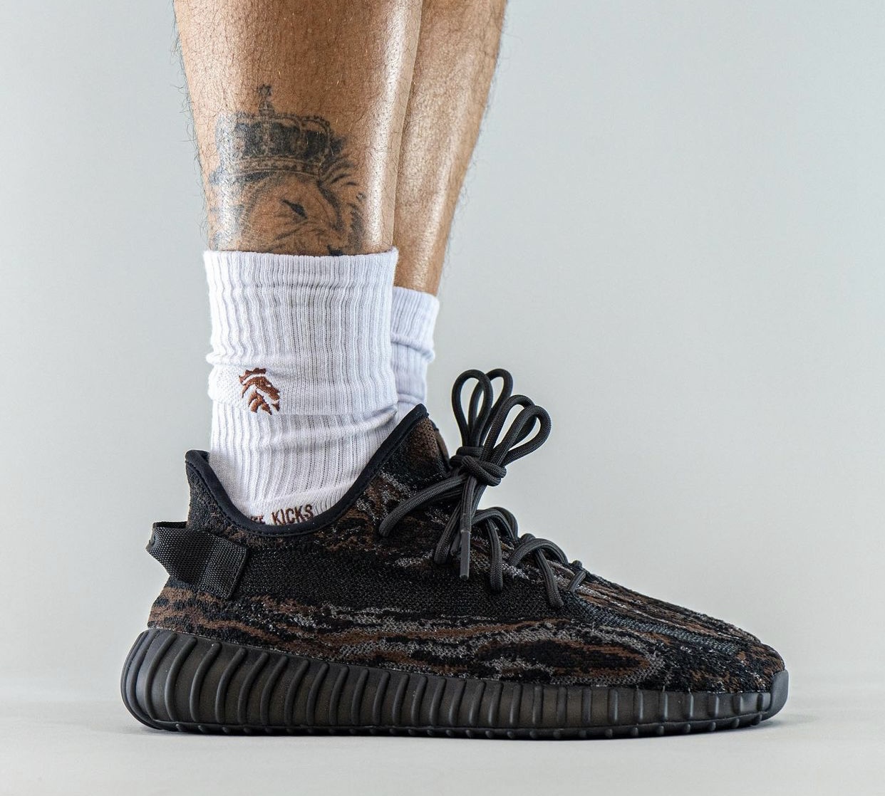 adidas Yeezy Boost 350 V2 MX Rock GW3774 发售日期定价