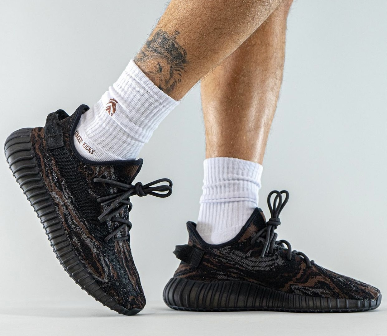 adidas Yeezy Boost 350 V2 MX Rock GW3774 发售日期定价