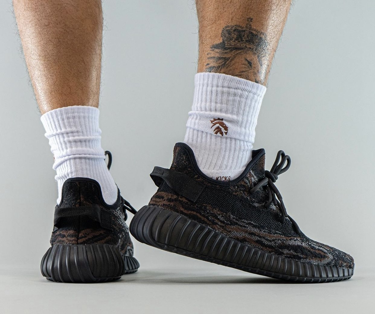 adidas Yeezy Boost 350 V2 MX Rock GW3774 发售日期定价