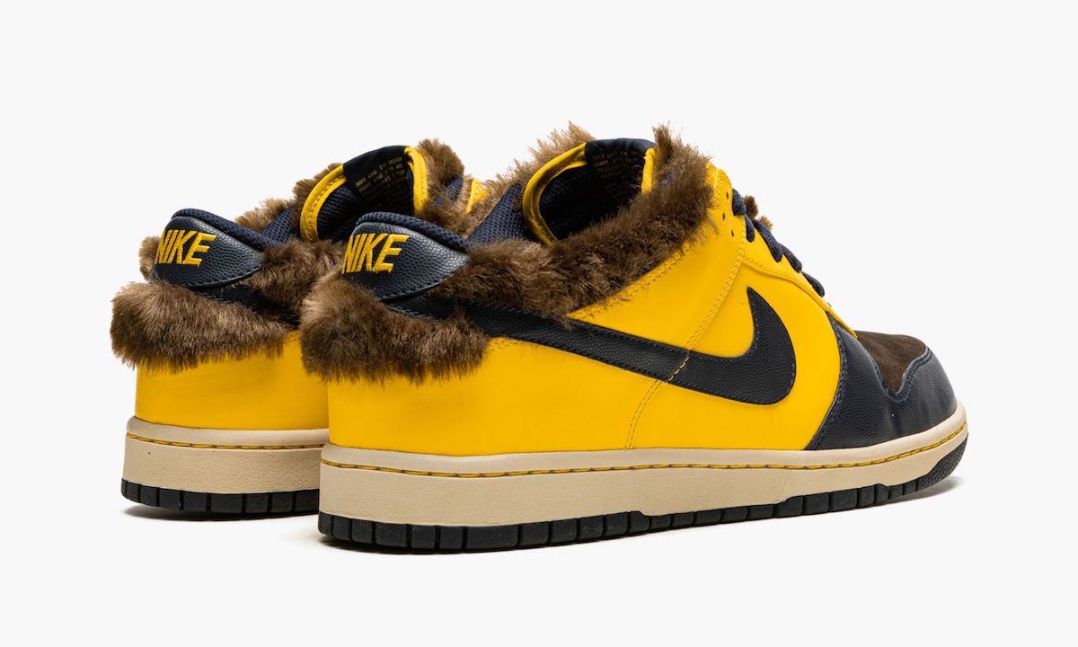 Nike Dunk Low Teen Wolf 325007-741 Release Date