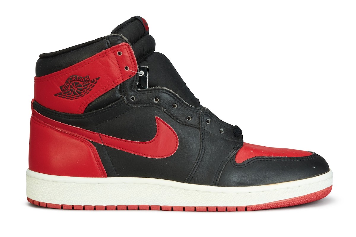 Air Jordan 1 High OG Bred 1985