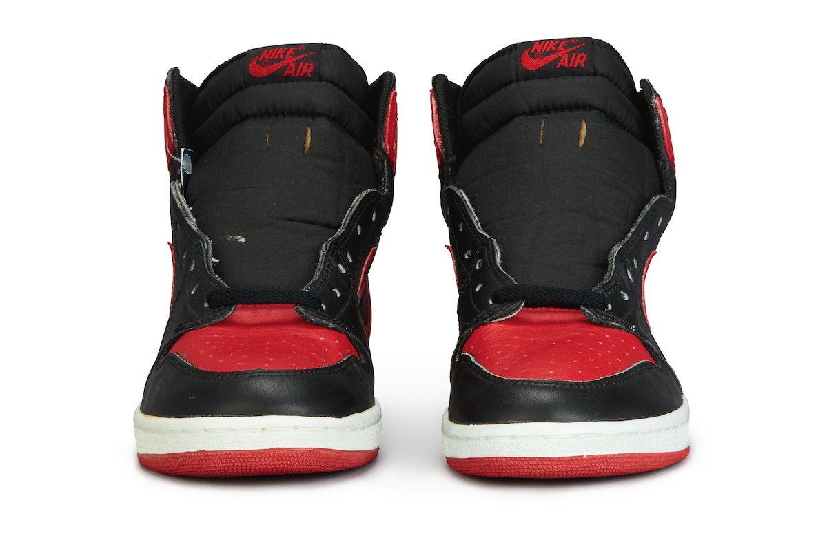 Air Jordan 1 High OG Bred 1985