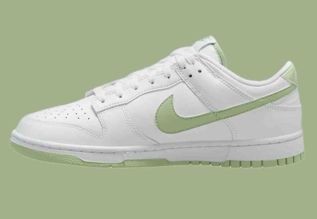 Nike Dunk Low Honeydew DV0831-105