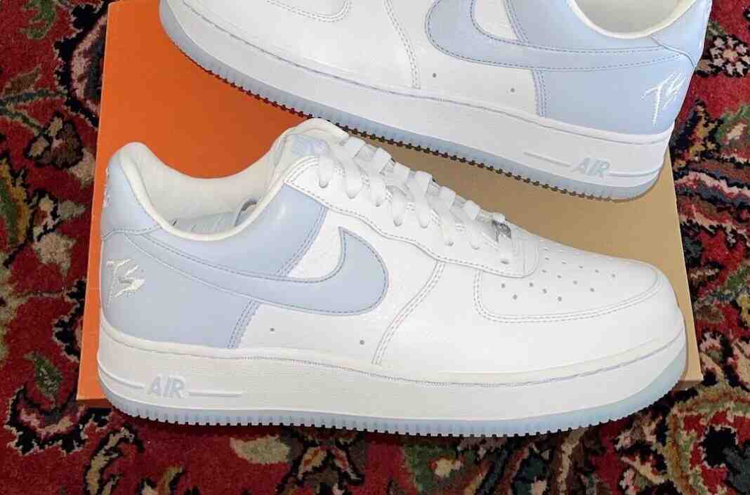 第一眼：Terror Squad x Nike Air Force 1 Low “White/Porpoise” (白色/深绿色)