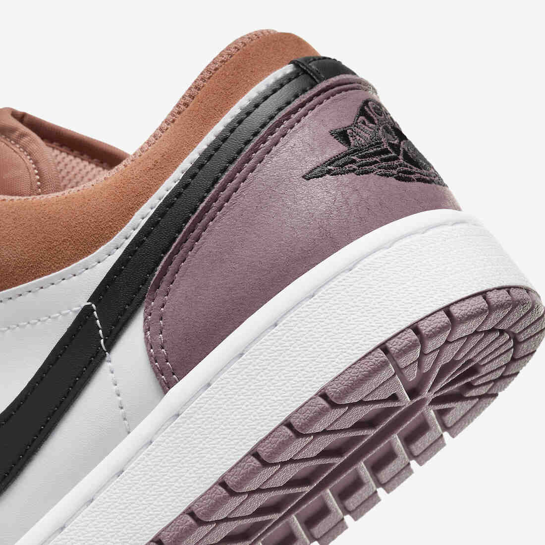 Jordan Brand, Jordan, Air Jordan 1 Low, Air Jordan 1, Air Jordan - Air Jordan 1 Low "Sky J Mauve" 将于 2023 年秋季上市