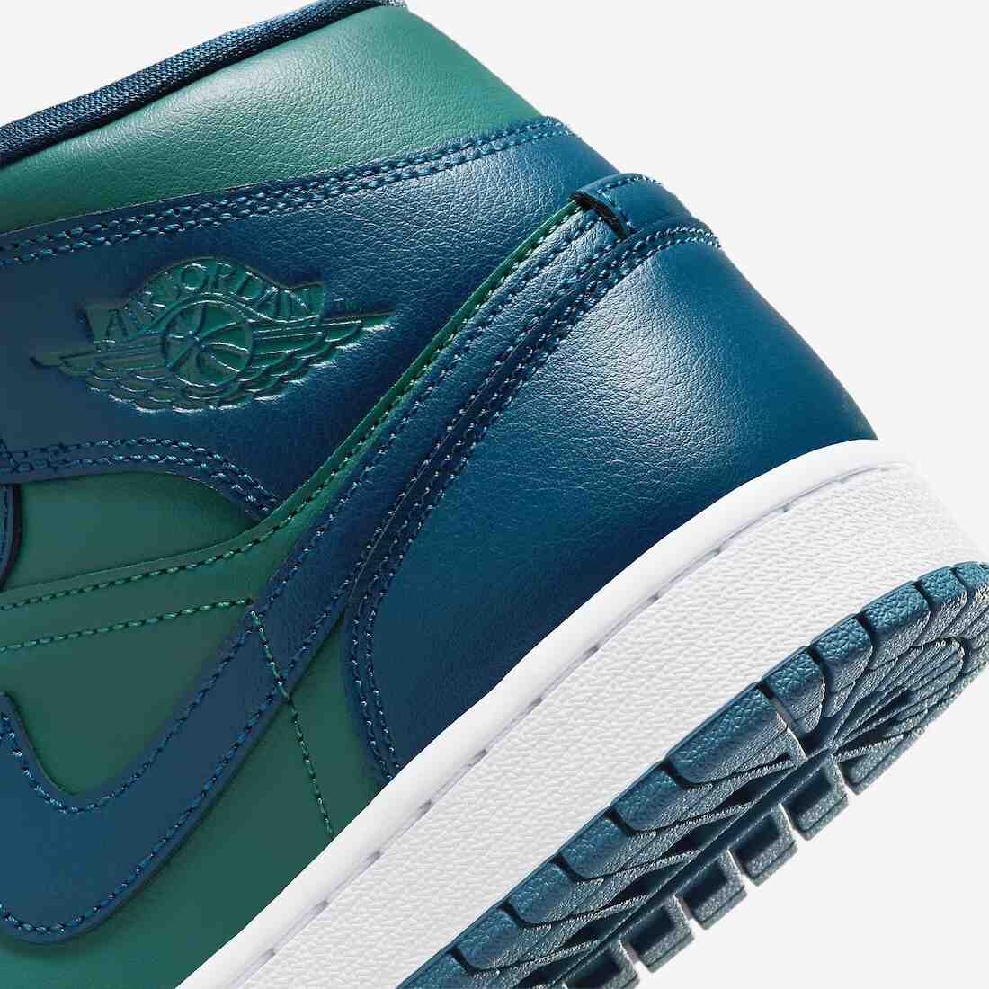 Jumpman, Jordan, Air Jordan 1 Mid, Air Jordan 1, Air Jordan - “Air Jordan 1 Mid即将发布青绿色和法国蓝色款。”