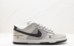 耐克 NK Dunk Low Retro “DIY高端定制” 低帮休闲运动板鞋 货号：FC1688-400