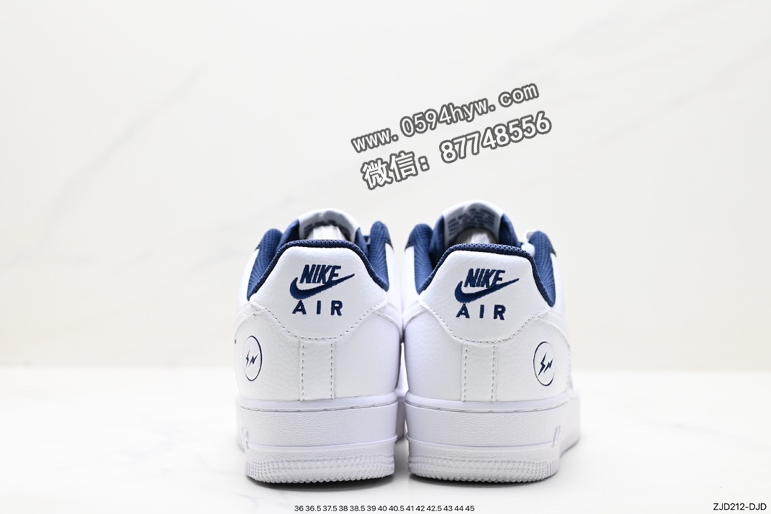 运动鞋, 篮球鞋, FORCE 1, Air Force 1 - Air Force 1 ‘07 Low 原楦头原纸板 鞋子类型 篮球鞋 鞋帮高度 低帮 颜色 未提及 货号 TT0801-606