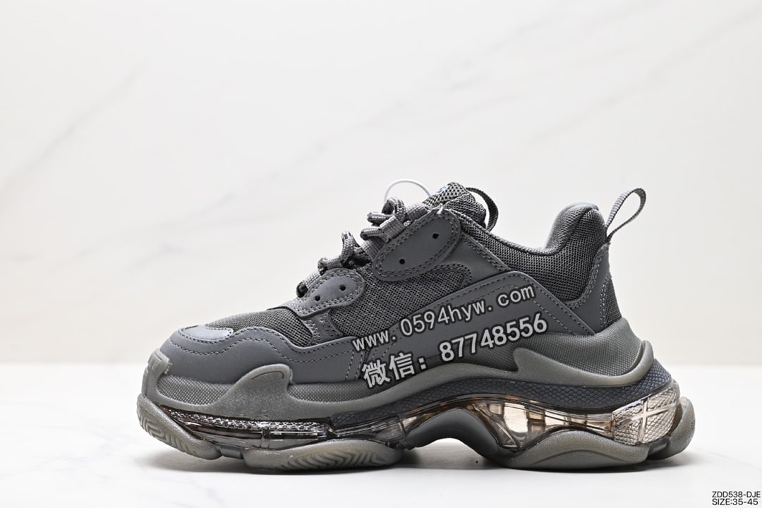 运动鞋, 跑步鞋, 老爹鞋, 篮球鞋, 巴黎世家, 做旧, Balenciaga - BALENCIAGA Triple S 巴黎世家/Balenciaga 三代做旧厚底老爹鞋 组合底 墨绿 鞋号:ZDD538-DJE