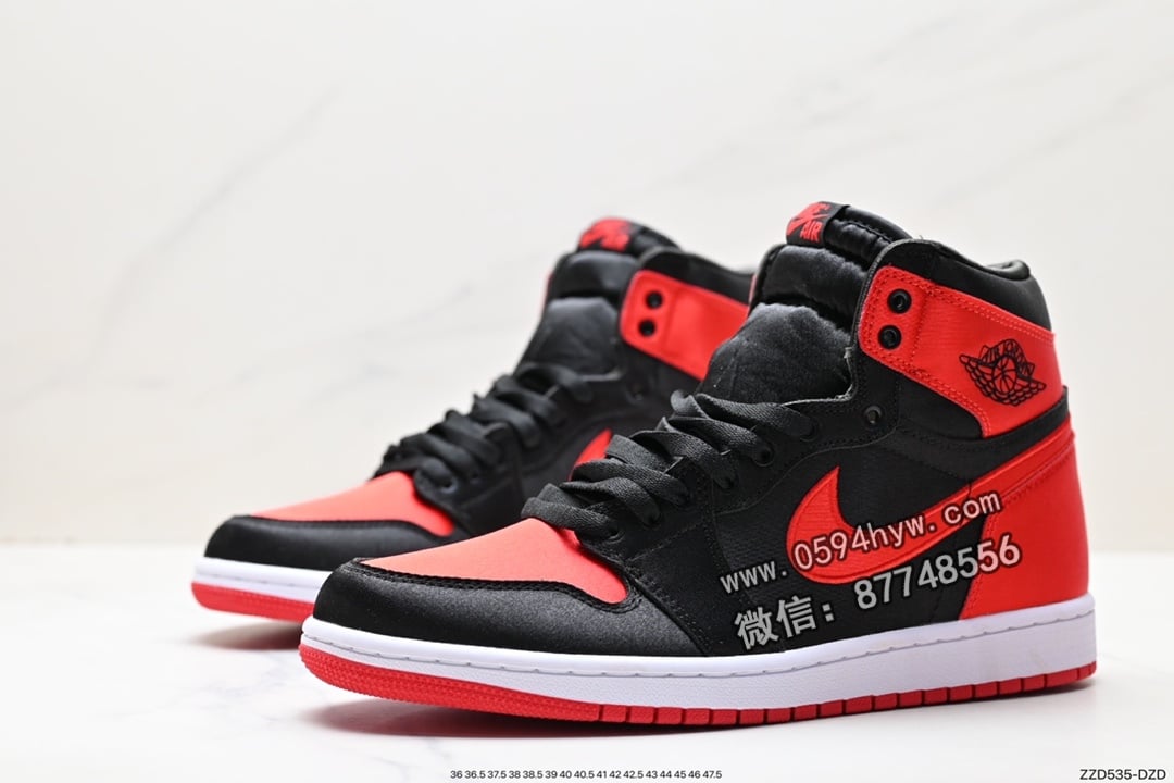 高帮篮球鞋, 高帮, 篮球鞋, Nike Air, NIKE, Jordan, Air Jordan 1, Air Jordan - Nike Air Jordan 1 Retro High OG 高帮篮球鞋 黑白 货号: FD4810-061