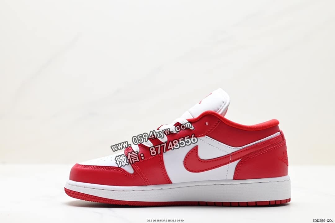 篮球鞋, Jordan, Aj1, AJ, Air Jordan 1 Low, Air Jordan 1, Air Jordan, AI - Air Jordan 1 Low AJ1低帮系列篮球鞋 #拒绝公底 立体鞋型 高清洁度 货号：553560-611