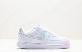 Nike Court Vision Low 篮球鞋 白黑 货号：CD5483-103