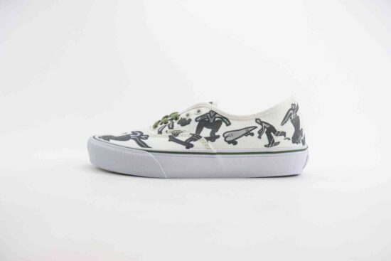 Vans Authentic Bolin 联名款 休闲板鞋 墨绿水墨爱心印花 编码：VWW1S