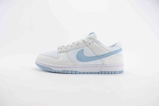 Nike SB Dunk Low 复古低帮休闲运动滑板鞋 米白蓝 DV0831-109