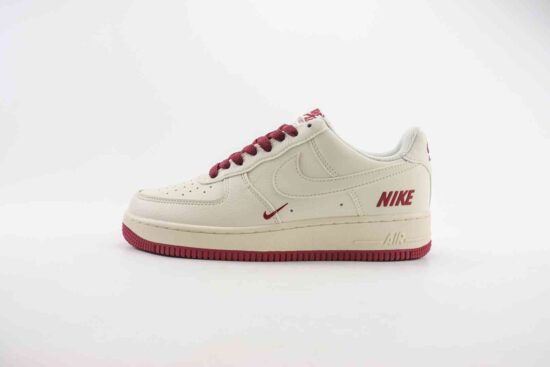 Nike Air Force 1 空军 NIKE涂鸦 双小勾 米酒红 CW2288-111