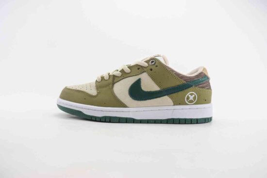 Nike SB Dunk Low 复古低帮休闲运动滑板鞋 HF8022 300 米绿 羽毛