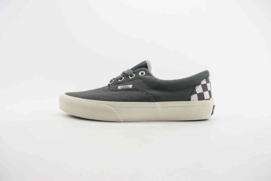 Vans & VAINL ARCHIVE 联名 水洗牛仔面料 鞋 编码：VWP1S