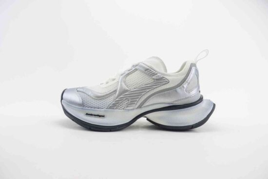 Balenciaga Circuit Sneakers 巴黎世家环道系列 复古阔型底休闲慢跑鞋 老爹鞋 编码：BRI1C