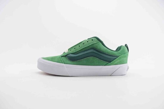 Vans Classics Knu Skool 土豆鞋 “面包鞋” 编码：VWW1S