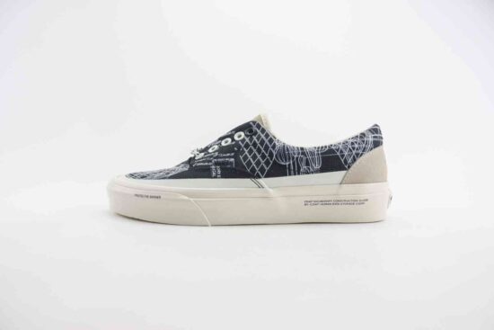 C2H4 x Vans 联名款 Era 硫化工艺 黑色 编码：VWW1S