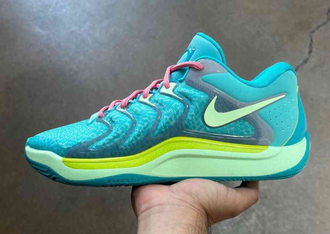 Jonquel Jones x Nike KD 17 “巴哈马 “2024 年 8 月发布