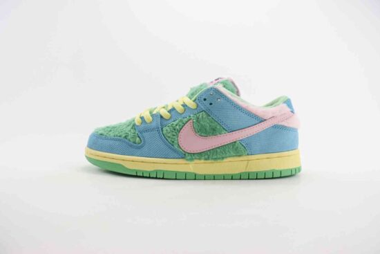 Nike SB Dunk Low 蓝绿色 粉勾 丑小鸭 货号：FN6040-400