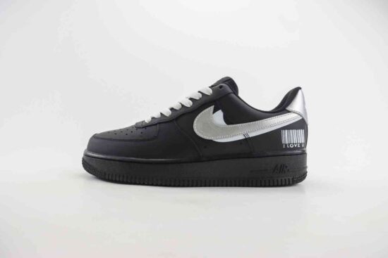 Nike Air Force 1 空军 双勾 I LOVE U 低帮 黑灰银 货号：CW2288-016