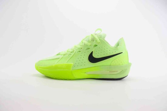 Nike G.T. Cut 3 EP 实战篮球鞋 货号：DV2918-700