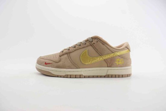 Nike SB Dunk Low 龙年限定 低帮休闲板鞋 货号：XH0923-158