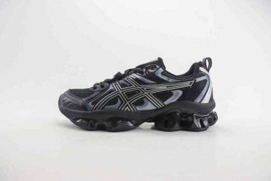 纯原 ASICS Gel-Quantum Kinetic 运动鞋 全掌气垫轻量舒适百搭防滑耐磨缓震货号：1203A270-023