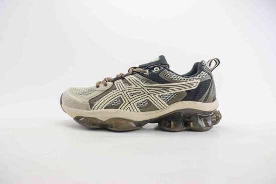 ASICS Gel-Quantum Kinetic 运动鞋 货号：1203A270-201