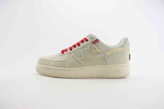 Nike Air Force 1 空军 李维斯  Levi’s CW2288-111
原楦头原纸板 打造纯正低帮空军版型
专注外贸渠道 全掌内置蜂窝气垫
原盒配件 原厂中底钢印、拉帮完美货号：CW2288-111  编码：AWI1F
Size：36 36.5 37.5 38 38.5 39 40 40.5 41 42 42.5 43 44 44.5 45