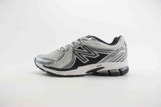 New Balance NB860 新百伦经典复古老爹风休闲运动慢跑鞋 货号：ML860XD 编码：NWI1B