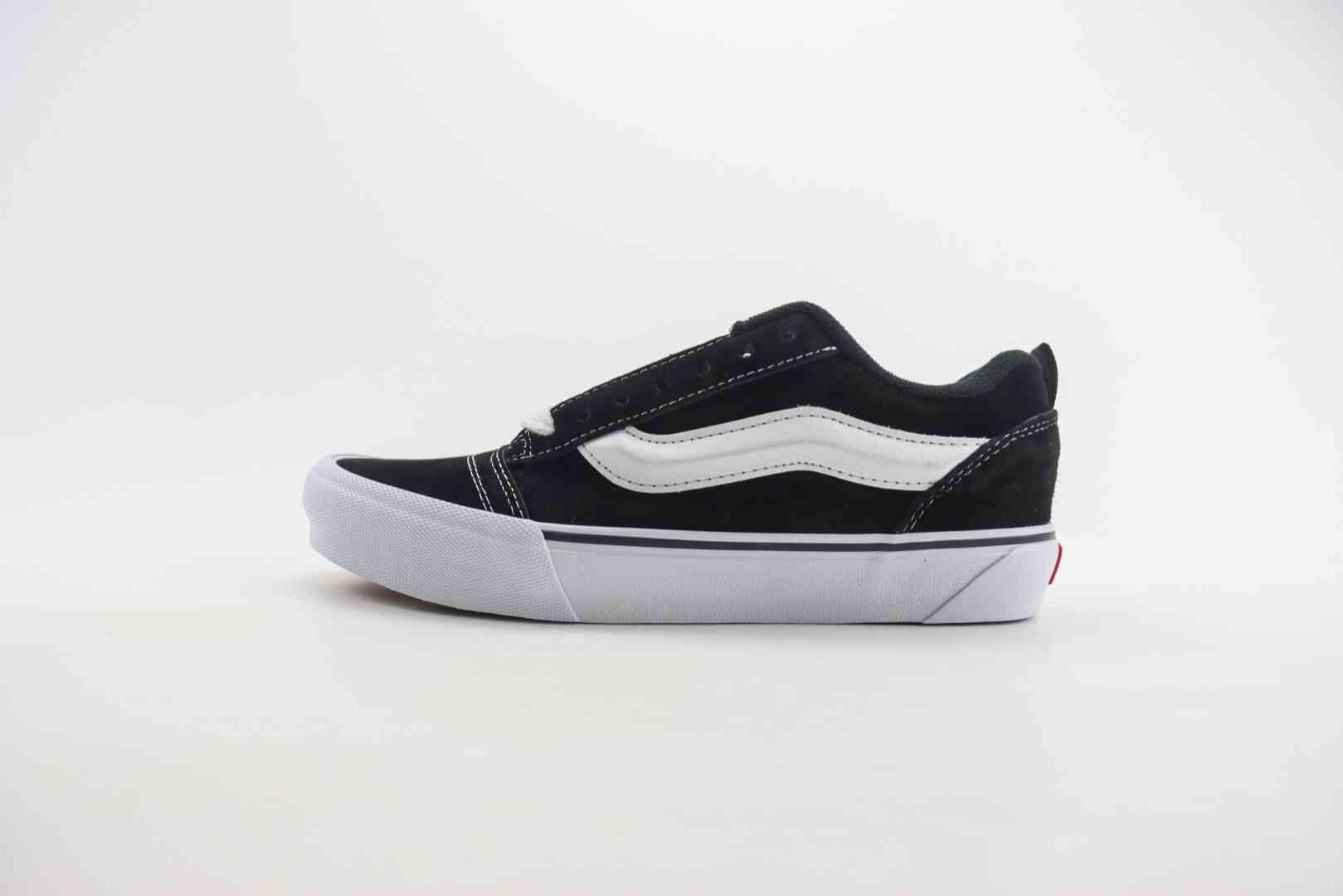 Vans Classics Knu Skool 面包鞋 黑白 编码：VWP1S