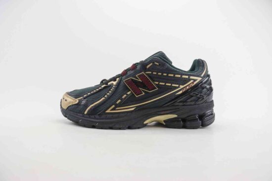 New Balance NB1906 复古老爹风休闲运动慢跑鞋 货号：M1906RKS 编码：NWI1B