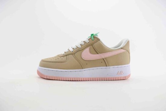 Nike Air Force 1 低帮空军 米棕粉 845053-201