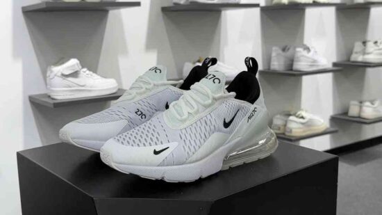 NIKE Air Max270 SE 网织系列 慢跑鞋 货号：AH8050-100