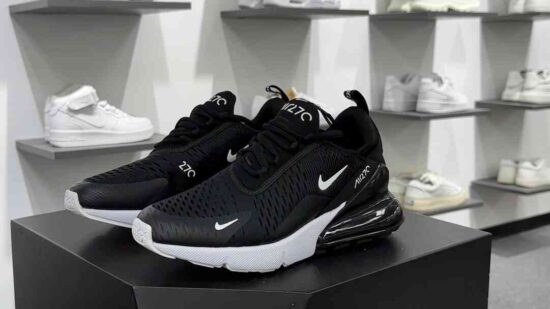 Nike Air Max 270 SE 初代网织系列 休闲运动慢跑鞋 Black/Gold 货号：AH8050-002