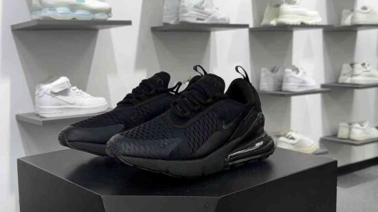 Nike Air Max270 SE 休闲运动慢跑鞋 黑/金 货号：AH8050-005