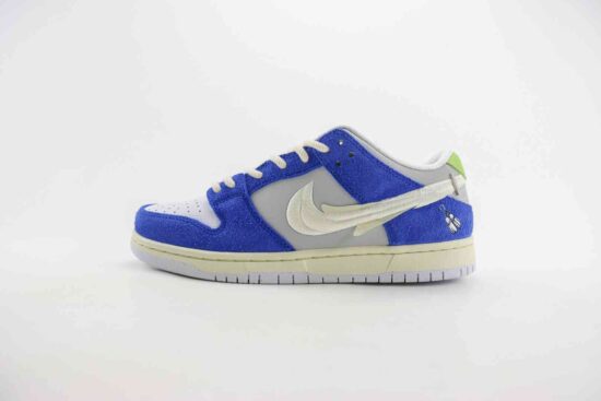 NIKE SB Dunk Low Fly Streetwear 栀子花 白灰蓝 货号：FD2562-400