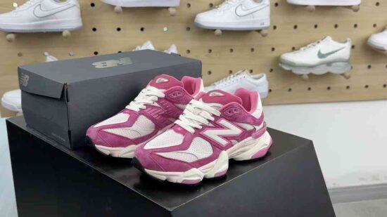 New Balance 9060 Rose Pink 复古百搭老爹风休闲运动跑步鞋 玫粉米白 货号：U9060FP