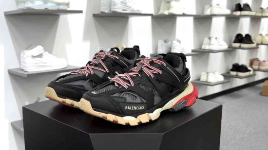 BALENCIAGA Track Trainers 3.0代 复古野跑慢跑鞋 货号：542436 W1GB61002