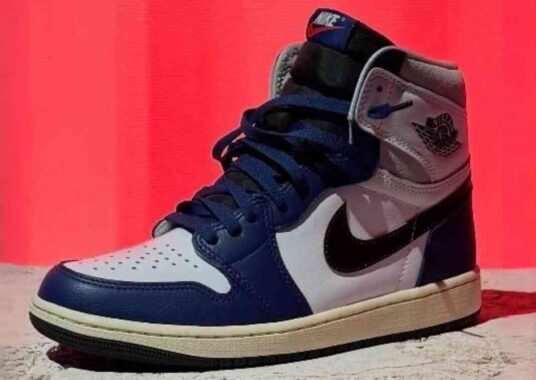 Air Jordan 1 High OG 稀有空气 “深皇家蓝 “2025 年 2 月发布