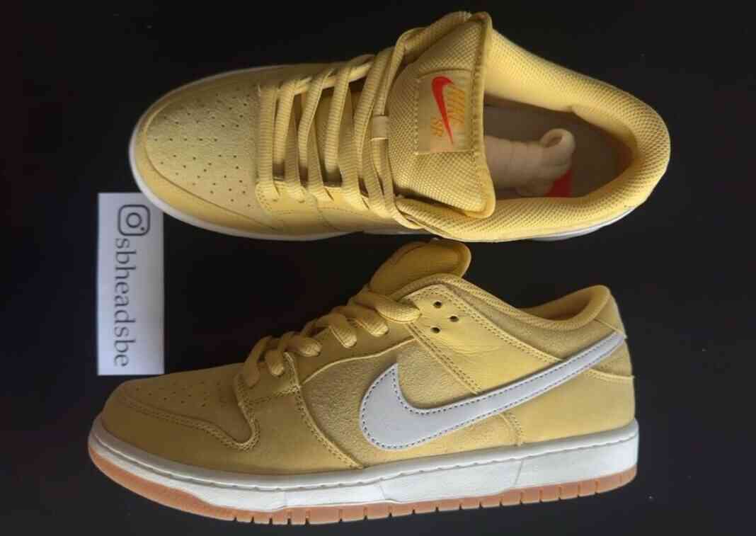 耐克 SB Dunk Low “土星金 “2025 年夏季发布