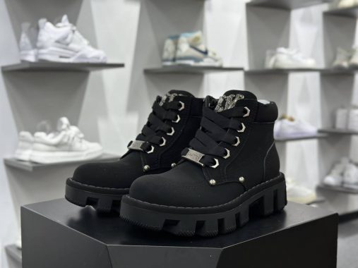 Louis Vuitton x Timberland 6英寸大黄靴 满印老花 货号：1AD7YN